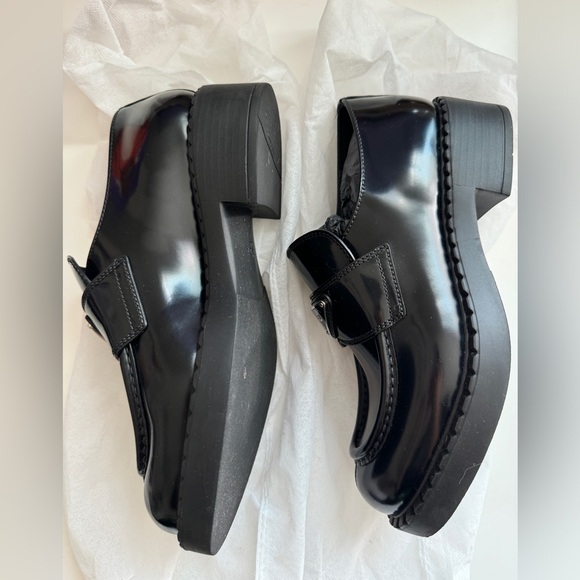 SOLD - Picture 3 of 9